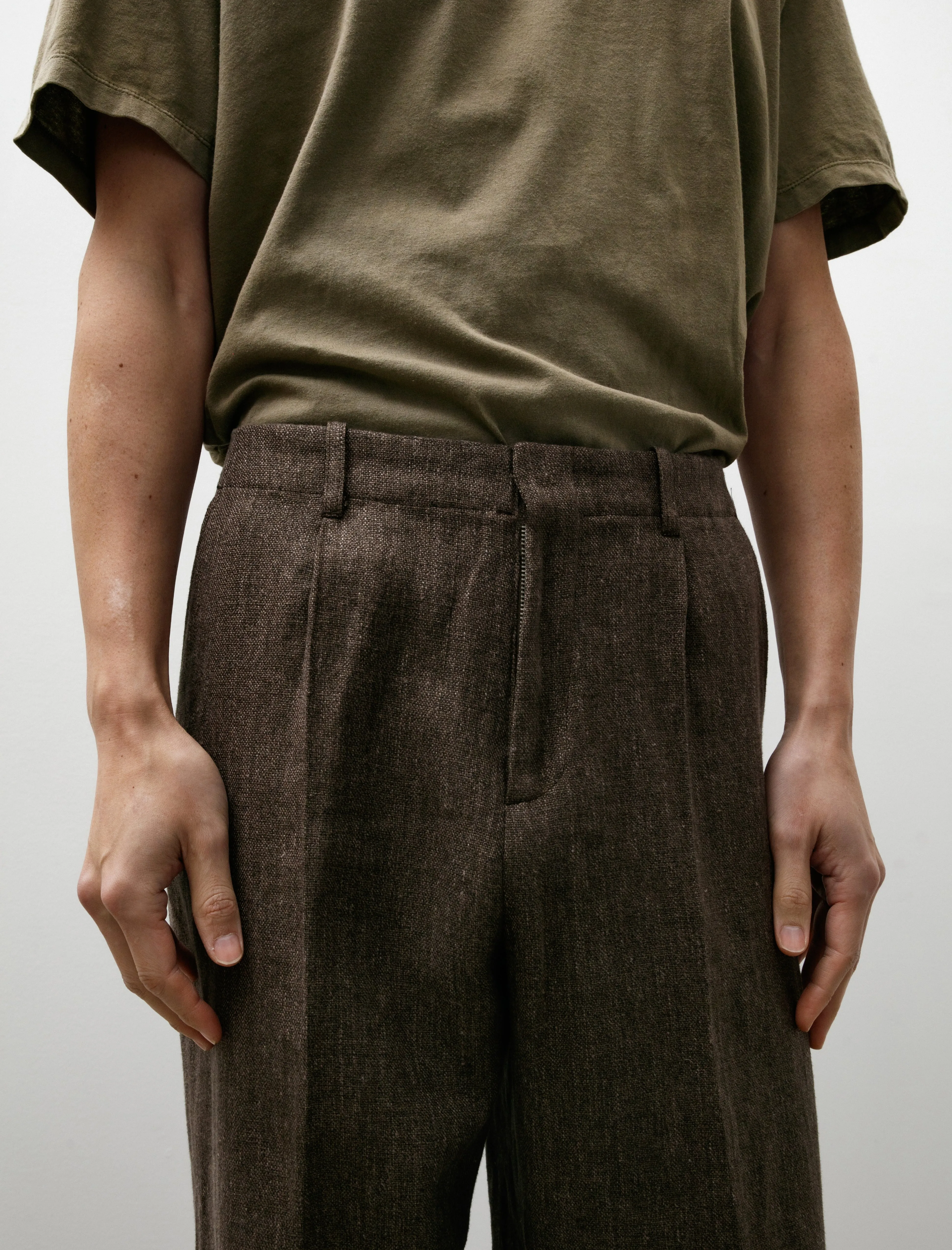 Borrowed Chino Tobacco Delave Linen