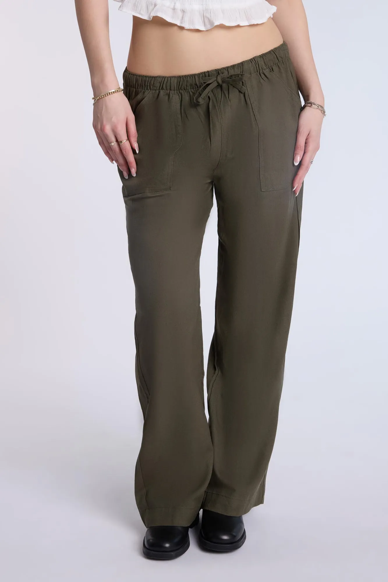 Linen-Blend Pull-On Wide Leg Pants