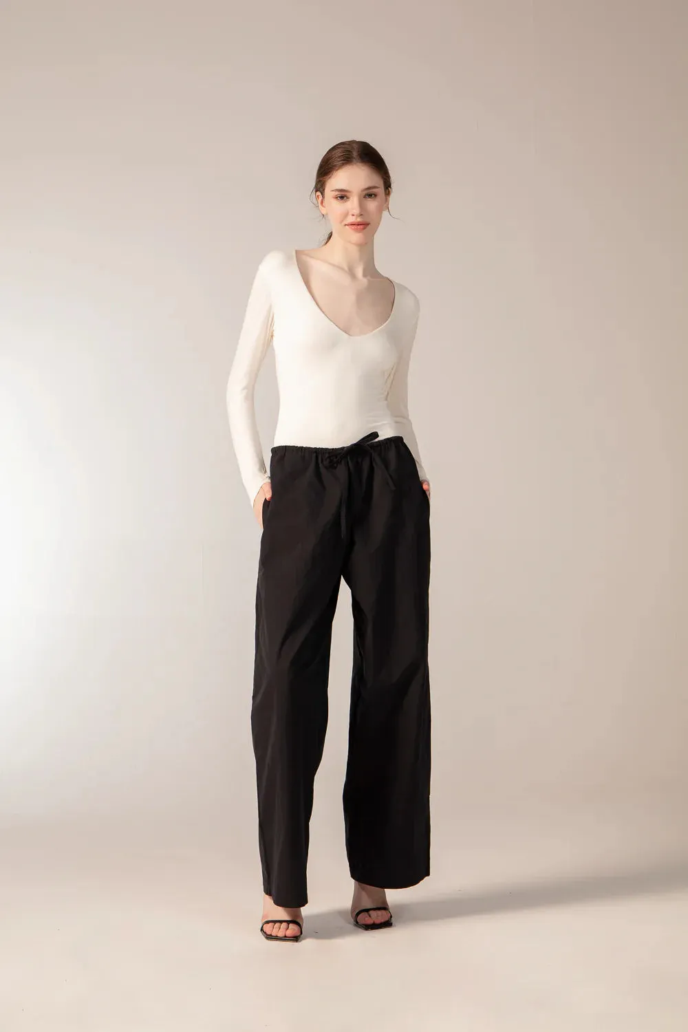 REESE Body and ELORA Pants Set - Ivory and Black