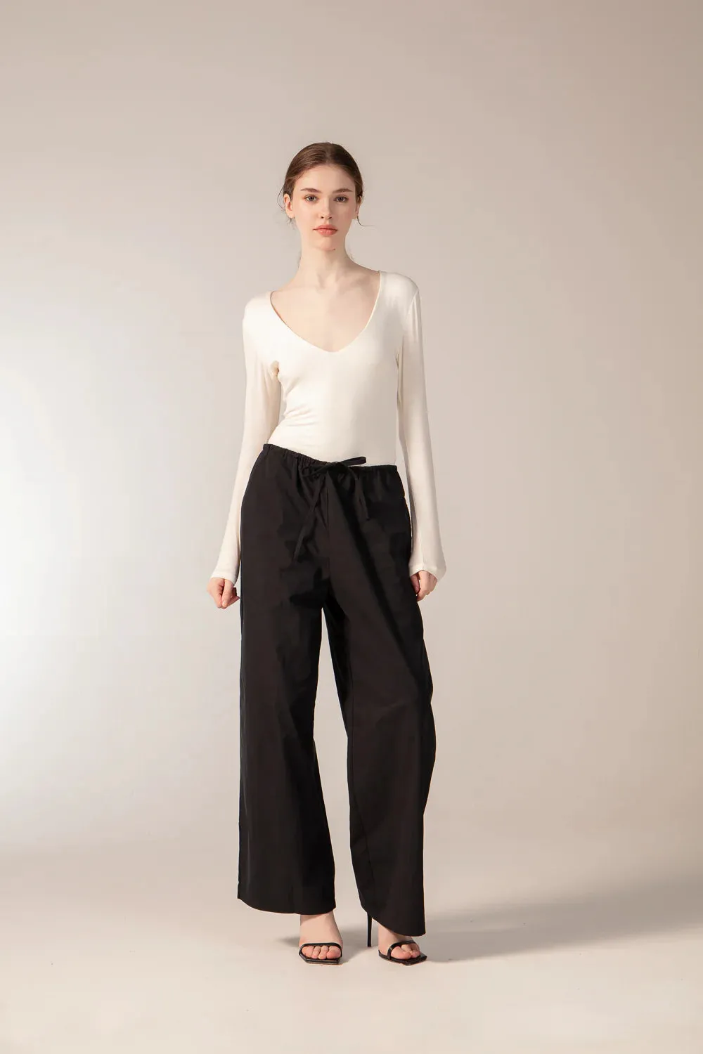 REESE Body and ELORA Pants Set - Ivory and Black